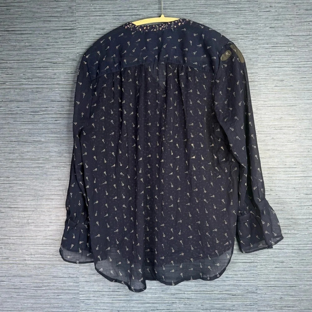 Lucky Brand Sheer Long Sleeved Blouse,‎ Large Blue - Picture 6 of 6